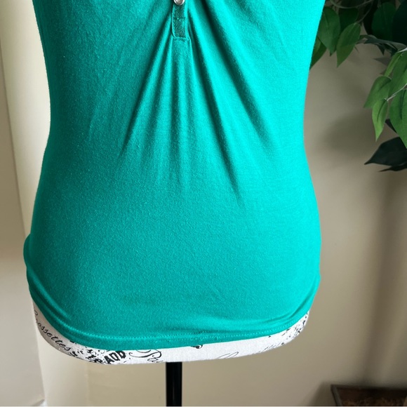 Vixen Short Sleeve Button Detail Collared Polo Shirt Green Sz M - Picture 7 of 16